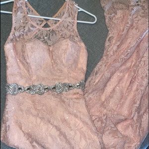 Beautiful pink prom dress!